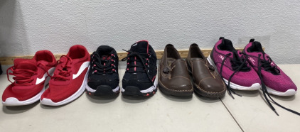 (4) Pair of Size 7 Tennis Shoes
