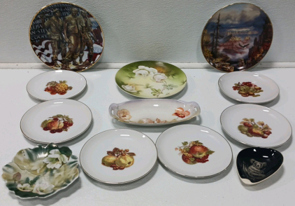 (12) Decorative Plates