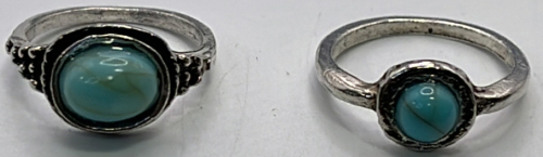 (2) Silver Toned Turquoise Ladies Rings Sizes 3-1/2, 4