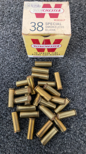 (26) Rnds. Winchester 38 Smokeless Blank Ammo