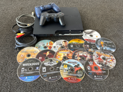 PlayStation 3 Game Consol&eacute; With Controllers, Games and Cables. Powers On.