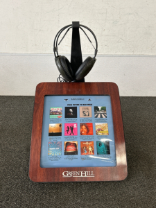 Green Hill Music Sampling display Powers On