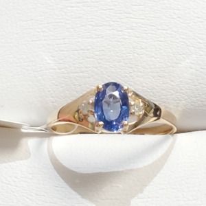 10K Natural Ceylon Sapphire(1ct) Diamond(0.04ct) Ring