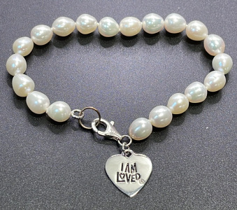 (1) I Am Loved Pearl Bracelet W/ Sterling Silver Clasp Marked 925