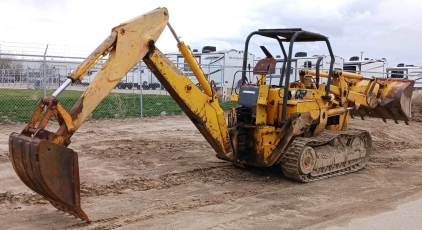 John Deere 450BA Tractor
