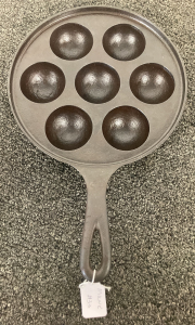 Munk Muffin Pan #33 2992