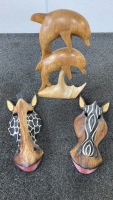 Wooden Wildlife Decor