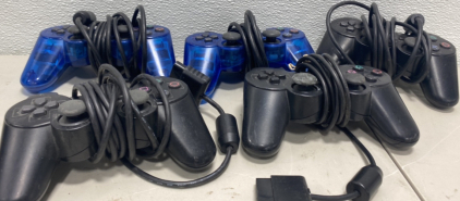 (5) PS3 Controllers