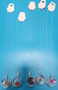 (5) Fashion Necklaces