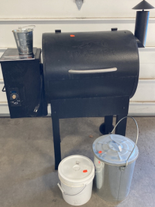 Traeger Electric Pellet Smoker w/ Pellets, Manual and Cover