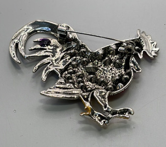 (1) Large Red Jeweled Rooster Pin