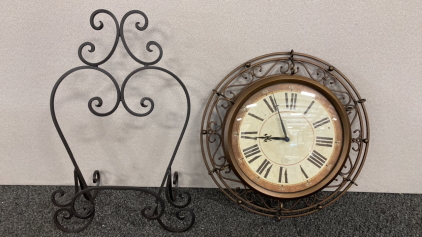 12” Wall Clock - Art Stand