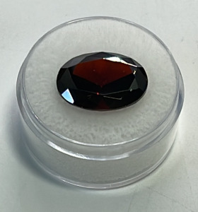 (1) 10.80ct Pidgeon Blood Red Ruby Faceted AAAAA Gemstone