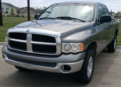 2004 Dodge Ram 1500 - 4x4!