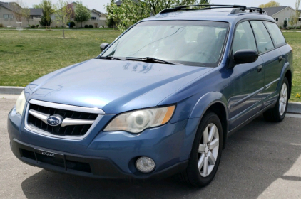 2008 Subaru Outback - AWD!