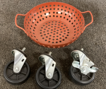 Metal Colander & Castors