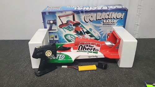 Go Racing Radio Controlled 1/12 Scale Unlimited Hydroplane On Boy! Oberto Racing Boat