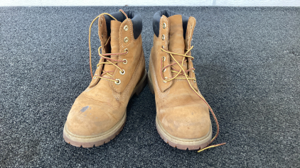 Timberland Size 8M Work Boots