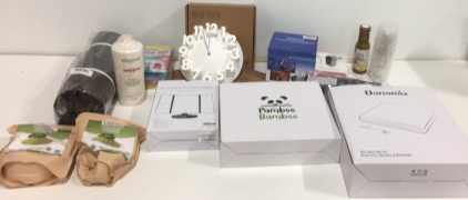 (1) Meidi 3D Wall Clock (1) Coco Coir Door Mat (1) Tri-Folded Table Makeup Mirror (1) Music Smart 2.0 Star Light (1) Danamix 50&rdquo; x 60&rdquo; Electric Heating Blanket And More!!