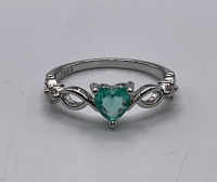 (1) Green Aquamarine Heart Shaped Ring .925 Size 5