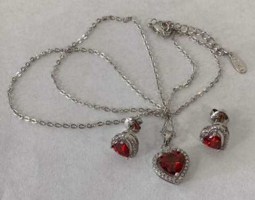 18kGP Ruby Jewelry Set