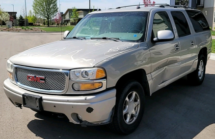 2005 GMC Yukon Denali - 4x4!