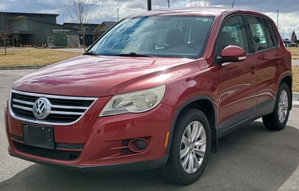 2009 Volkswagen Tiguan - 95K Miles!
