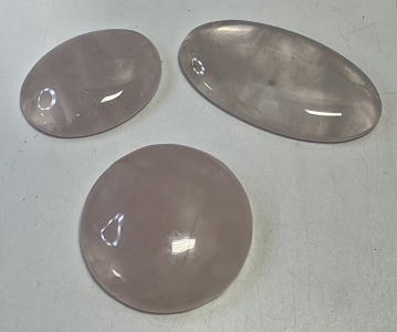 (1) Rose Quartz Cabochon Gem Stone 104.65ct, (1) Rose Quartz Cabochon Gem Stone 61.8ct, (1) Rose Quartz Cabochon Gem Stone 45.35ct