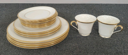 Assorted Dishware