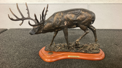 Dick Idol &ldquo;Season Of The Rut&rdquo; Statue