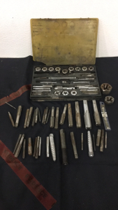 (1) Craftsman Tap and Die Set (37) Loose Various Tap and Dies