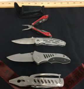 (2) Unknown Brand 3&rdquo; Foldable Pocket Knives (1) Unknown Leatherman Multi Tool (1) Cabela&rsquo;s Multi Tool