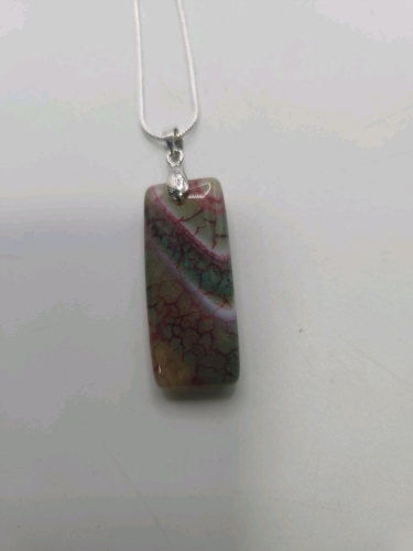 30.25ct. Red/Green Dragon Veins Agate Gemstone Oblong .925 Necklace