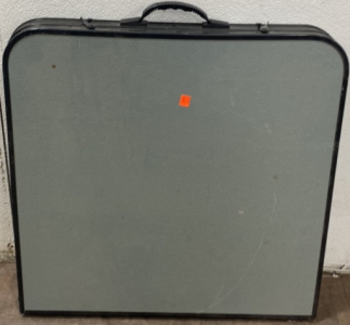 (1) Large Gray Foldable Table