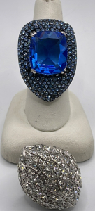 (1) Large Faceted Blue Gemstone W/ Many Small Blue Accent Gemstones Silver Toned Ladies Ring Size 7-1/2, (1) Silver Toned W/ Many Small Diamond Like Accent Gemstones Ring Size 7