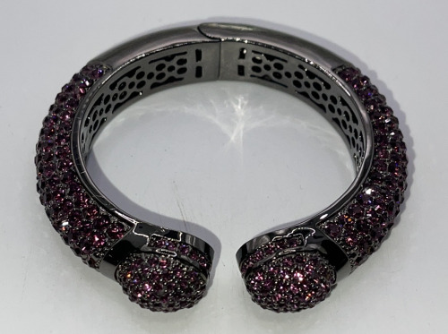 (1) Vintage Big Pave Pink Rhinestone Black Rhodium Bangle Bracelet