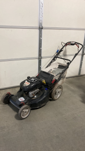 Craftsman Self-Propelled Lawn Mower// Please Inspect!! Ripped bag