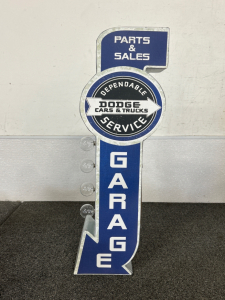 Light Up Sign Powers On 25&rdquo; Tall