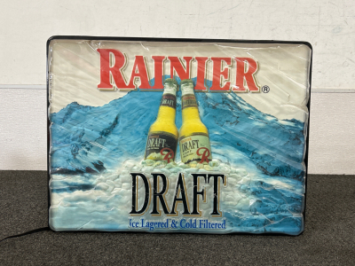 16&rdquo;x20&rdquo; Light Up Rainier Draft Sign Powers On