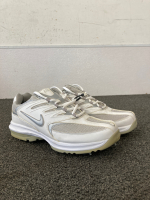 Nike Golfing Shoes