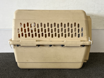 Medium Size Pet Kennel 20.5&rdquo;x 27&rdquo;x 21&rdquo;