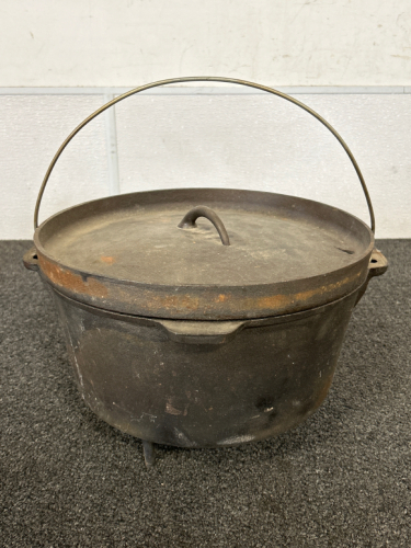 Cast Iron Dutch Oven 12”