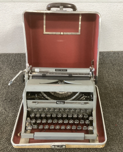 Royal Type Writer