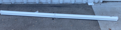 Projection screen