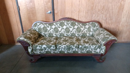 Vintage Green Floral-Design Sofa