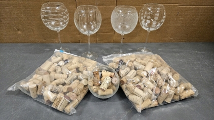 Laser-etched Crystal Wine Goblets, Wine Corks