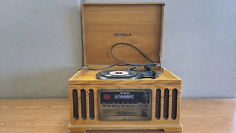 Detrola Radio, CD Player, Tape Deck and Record Player