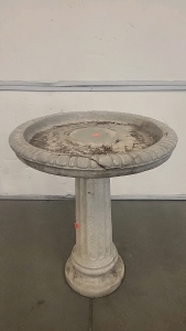 Henri Studio Inc Concrete Bird Bath
