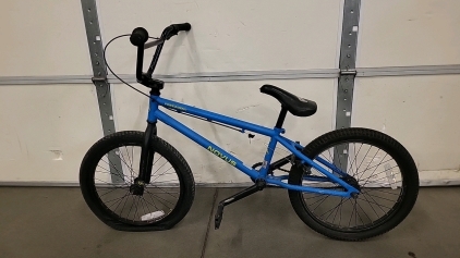 Novas FA BMX Bike