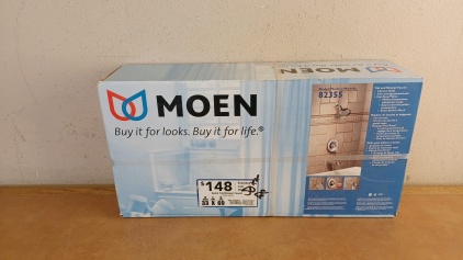 Moen Tub and Shower Faucet Set